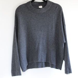 Gray Women's Sweater SUPER soft